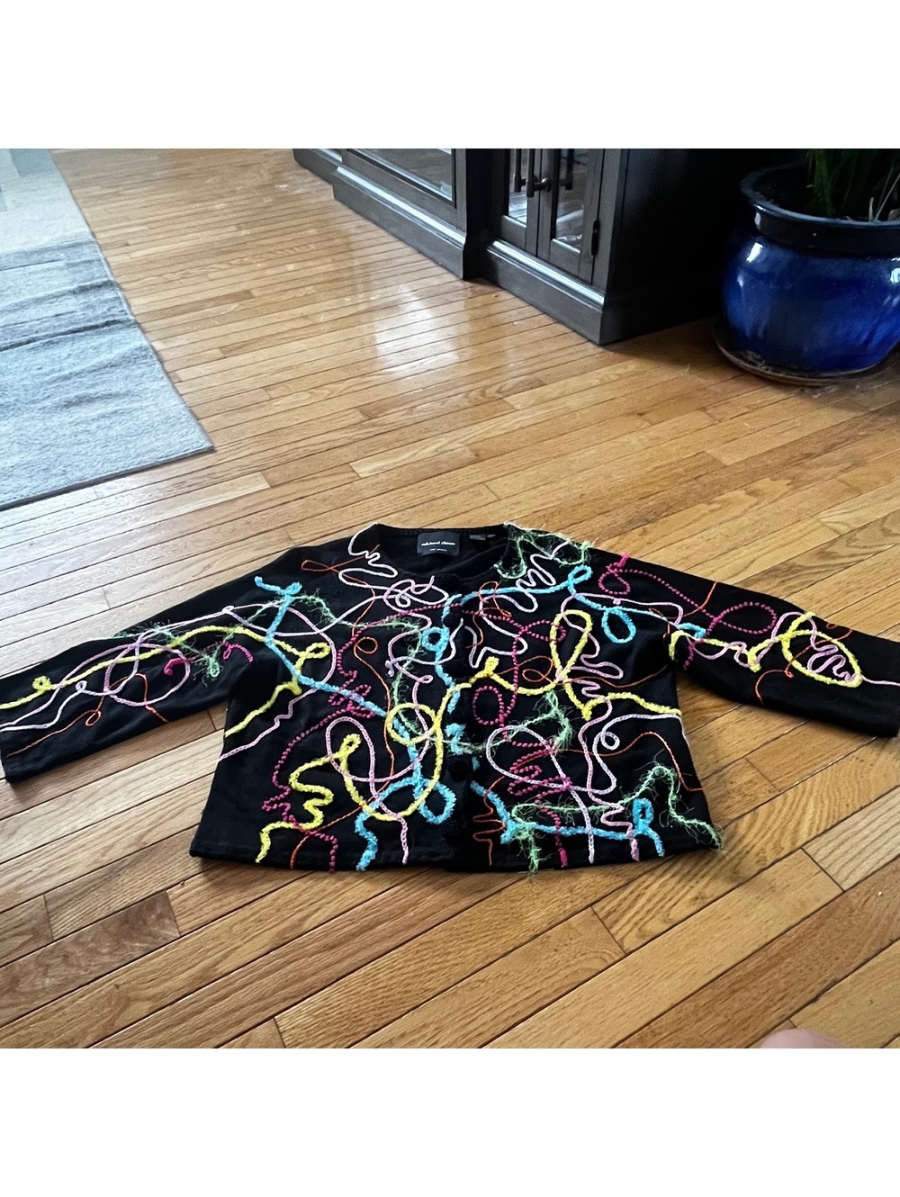 Michael Simon Black Sweater with Multicolor Embroidery XL